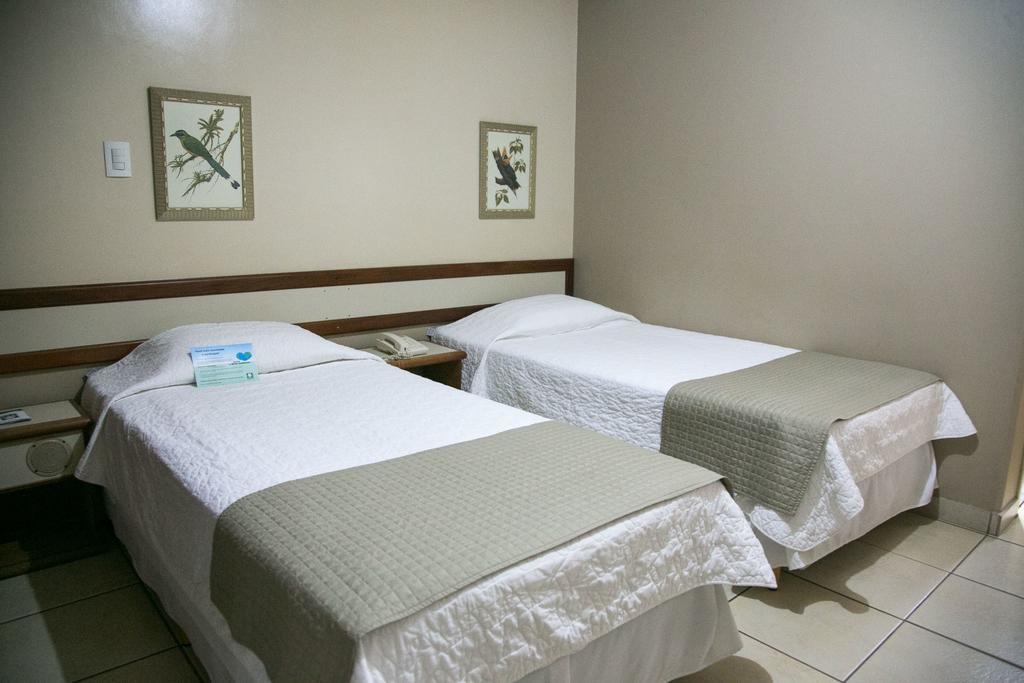 Hotel Veredas Paracatu Kültér fotó